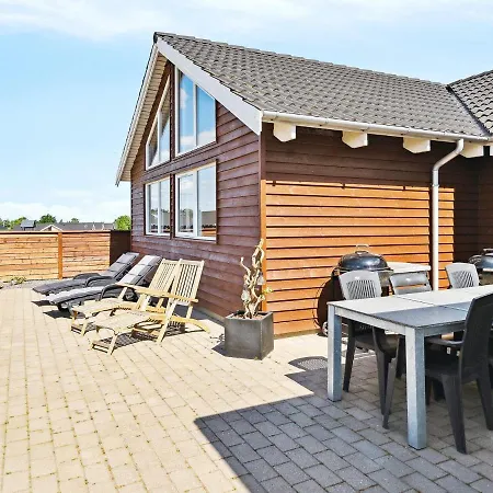 Vakantiehuis 18 Person In *